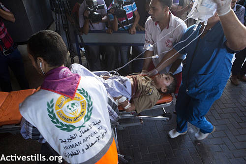 Israël ciblant les blessés, les volontaires internationaux resteront dans l'hôpital al-Shifa
